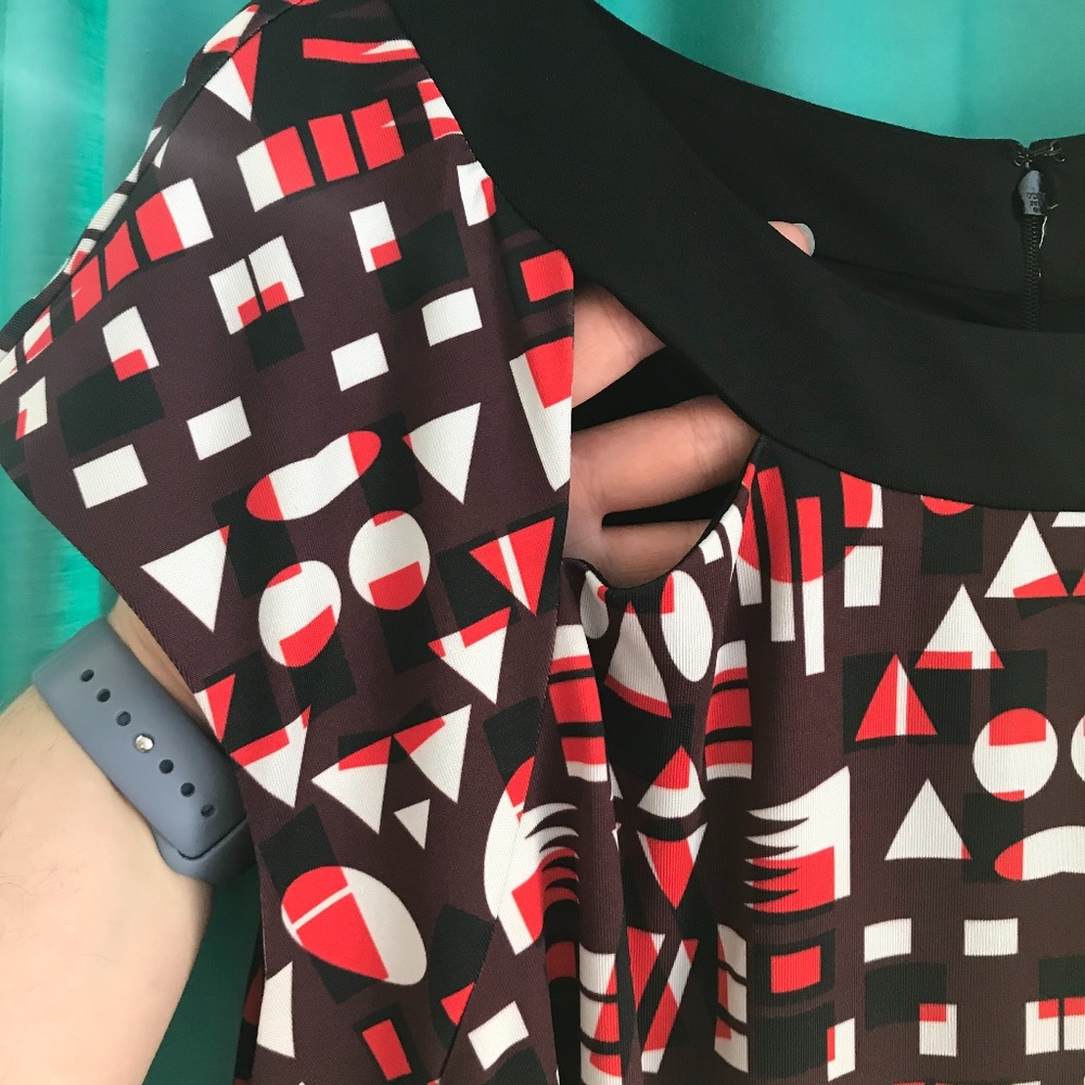 Jete Plus Size Red Brown Black Geometric Dress 2X - Picture 4 of 12